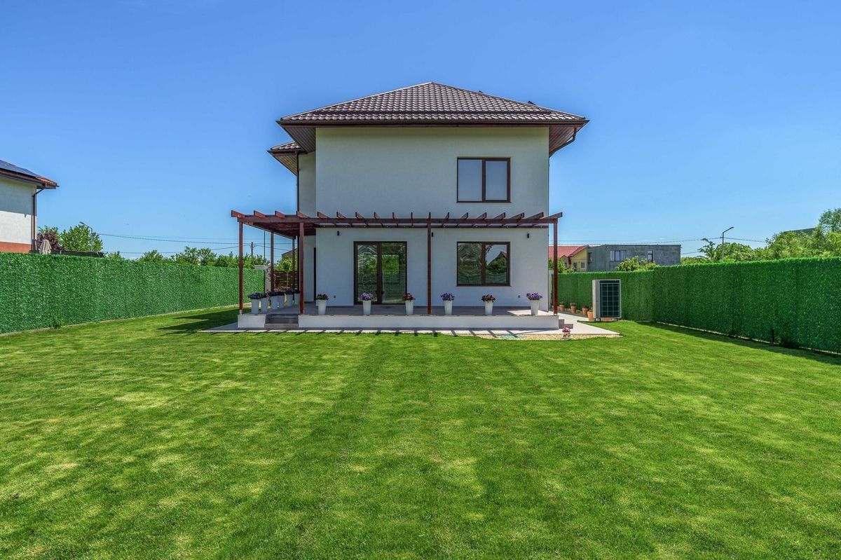 Balotesti vila P+1, 315 mp, teren 700 - Poză 19