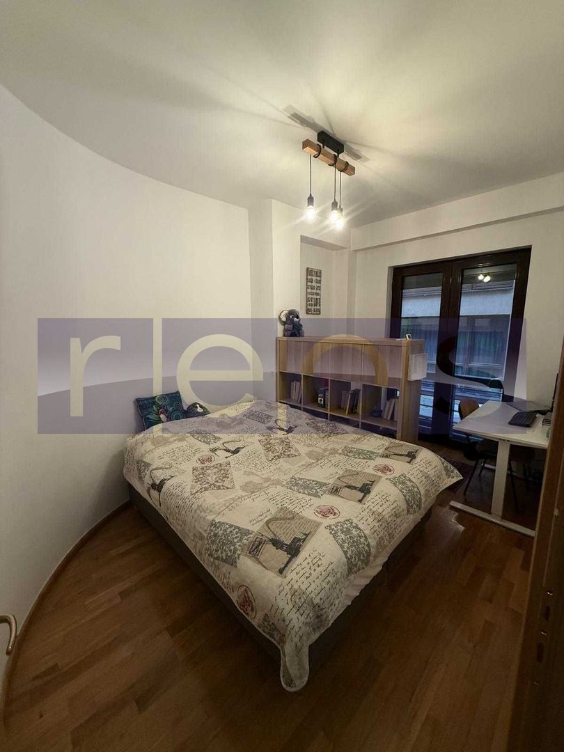 VANZARE -3- CAMERE-CARTIERUL FRANCEZ - HERASTRAU- Loc parcare stație EV - Poză 2