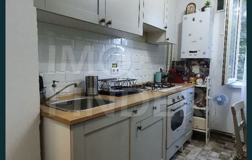 Vanzare 2 camere Gheorgheni, etaj 2, zona Politiei Rutiere - Poză 4