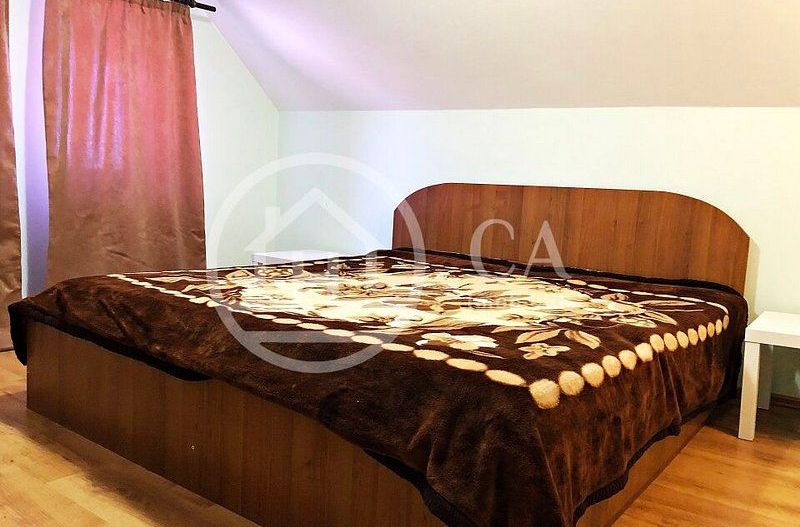 Casa de vanzare cu 6 camere in Osorhei, Bihor - Poză 12