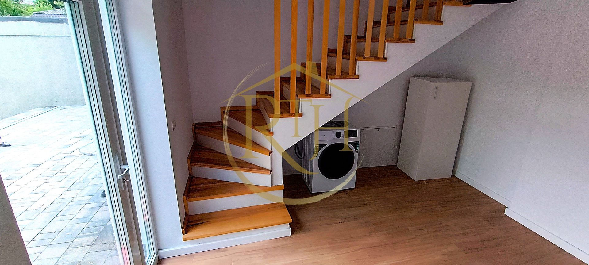 Apartament de închiriat (SAD) – ideal pentru locuință sau activități comerciale - Poză 8