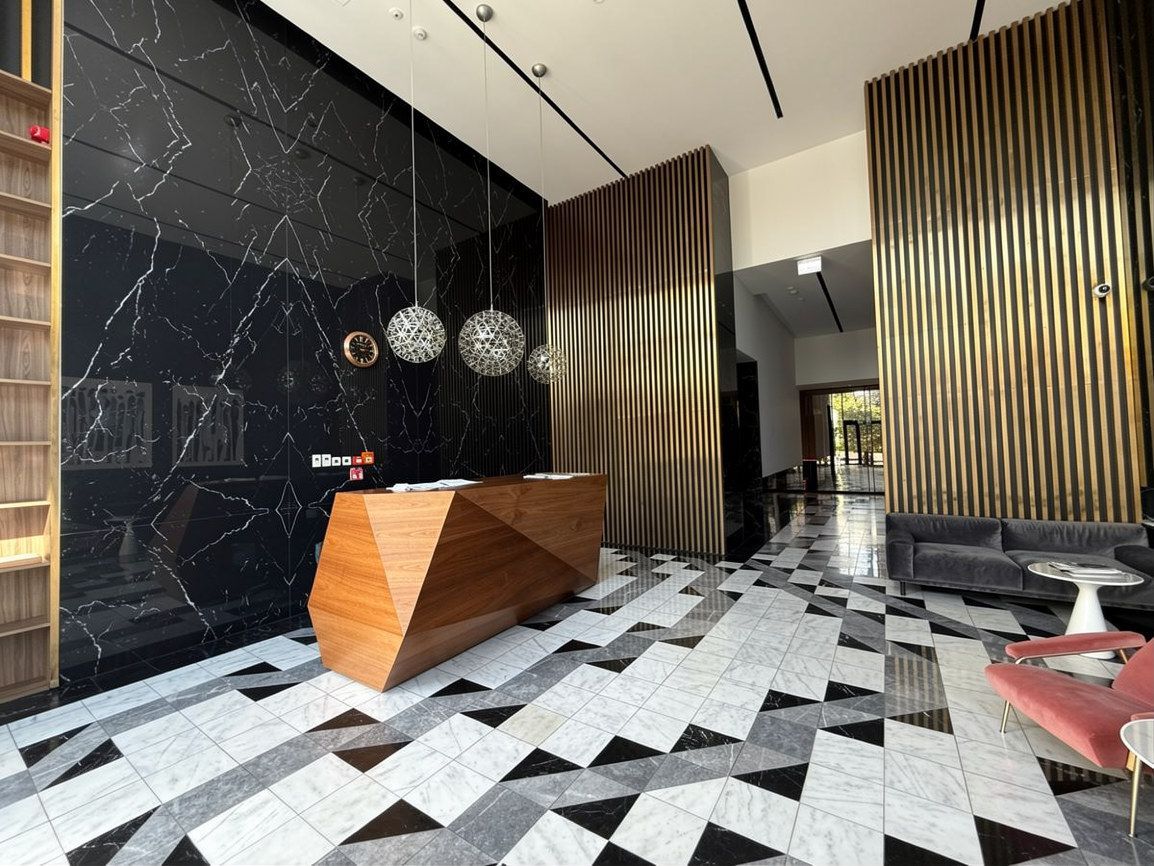 Apartament elegant cu 2 camere în One Herăstrău Towers - Poză 18