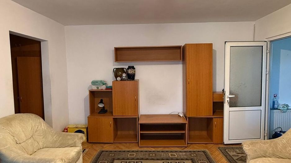 BRASADAS vinde ap 2 cam, balcon, Micro 16 Satu Mare. - Poză 4