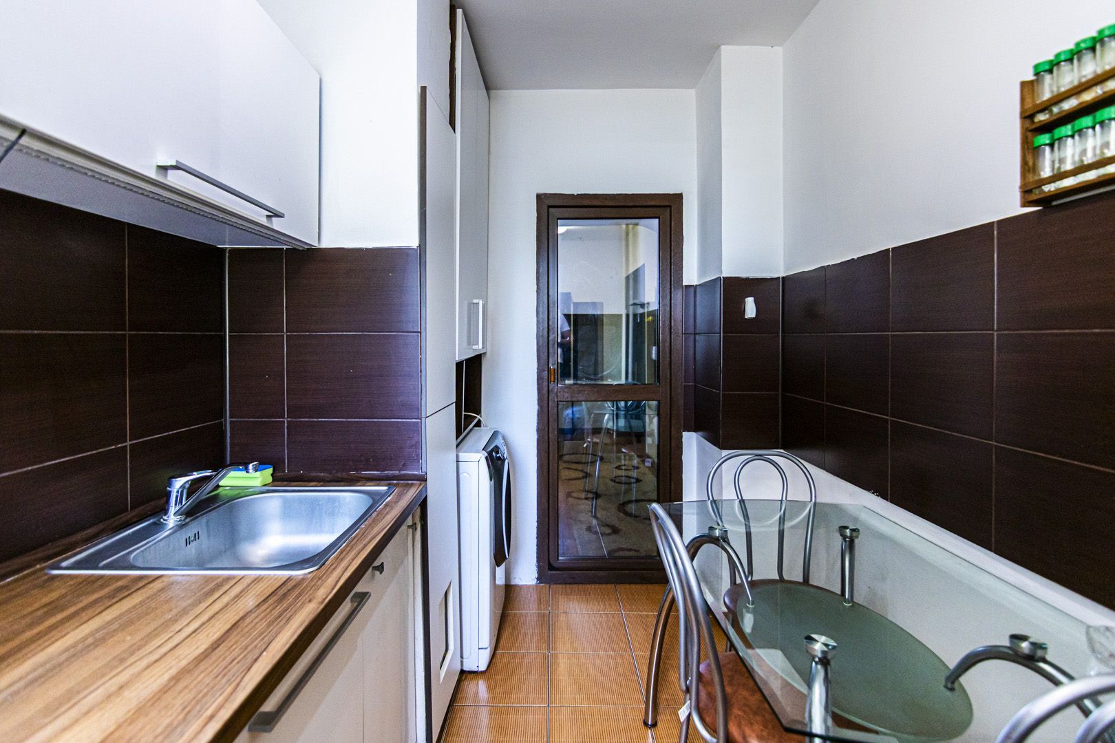 Drumul Taberei - Favorit, 3 camere, 2/10, mobilat, utilat complet, comision 0% - Poză 9