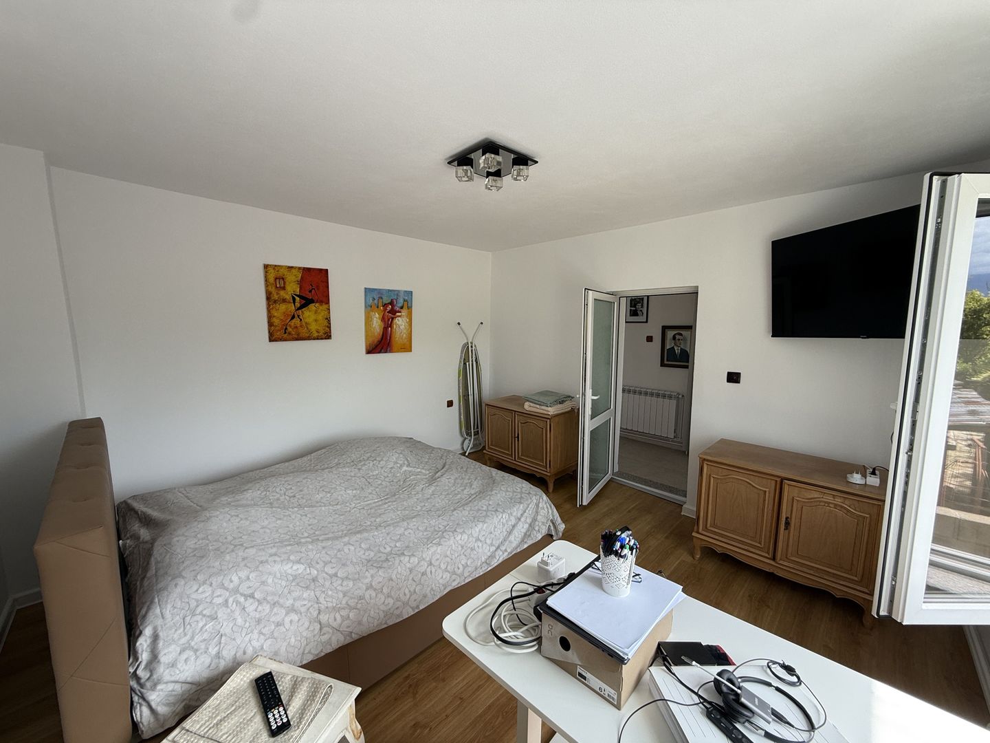 Apartament tip casă la curte, lângă pădure – Zărnești - Poză 15