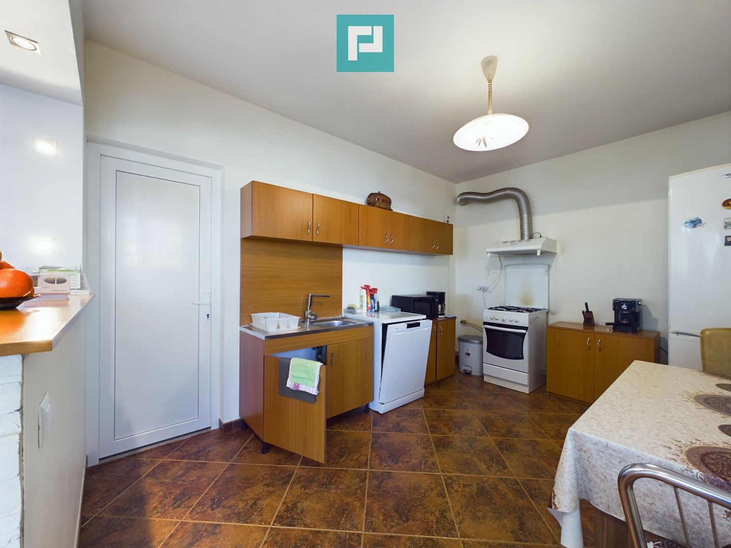 Casă P+E la cheie în Vladimirescu - Poză 7