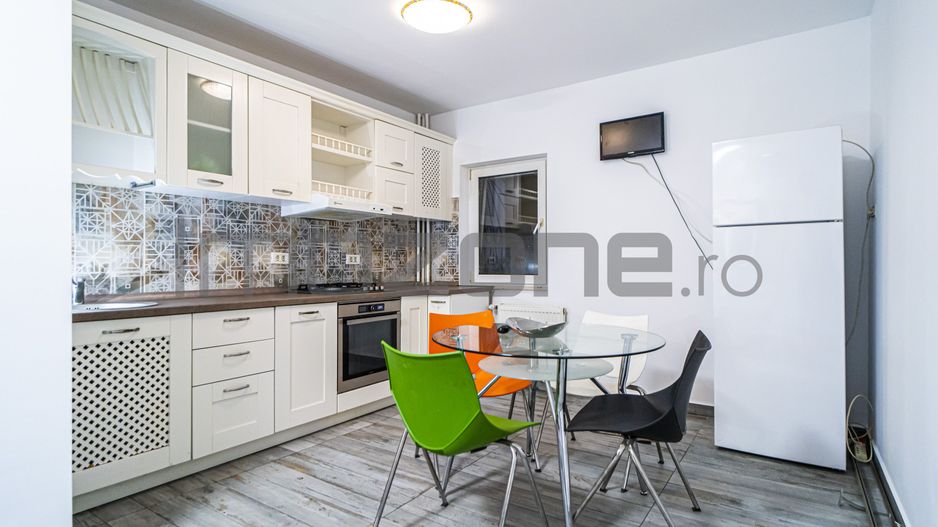 Drumul Sarii, 3 camere, 77 mp, et 5, 2 băi, bucatarie mare, disponibil imediat - Poză 5