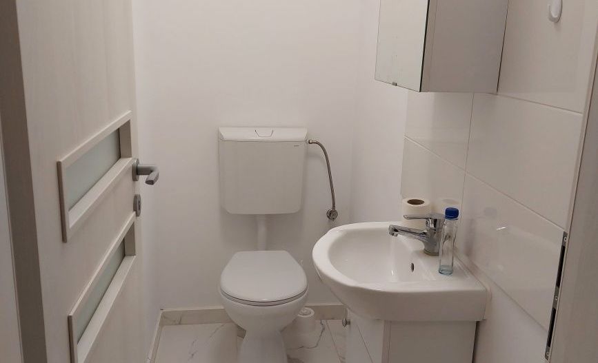 De Inchiriat Apartament 3 camere,  Drumul Taberei-Favorit - Poză 7