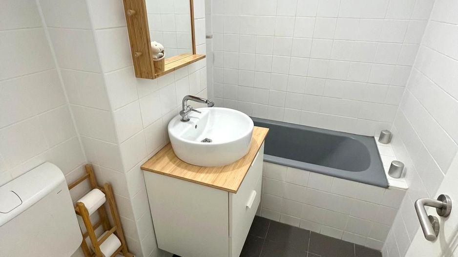 3 camere renovat decomandat Dristor | P-ța Râmnicu Sărat - Poză 12