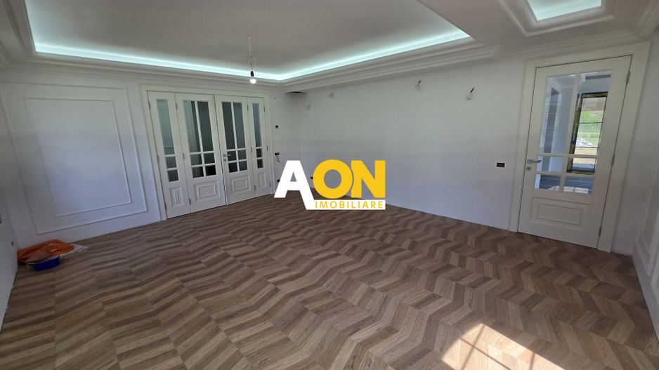 Casă nouă, impozantă,  6 camere, 1346 mp teren, Bărăbanț - Poză 8