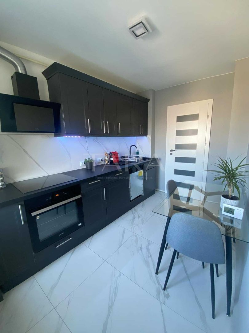 Apartament de vânzare, 3 camere, Mărăști, zona Mobexpert. Panorama. - Poză 1