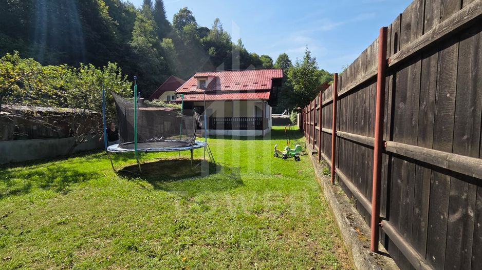 Casă de vacanță de vânzare – Râu Sadului, jud. Sibiu - Poză 17