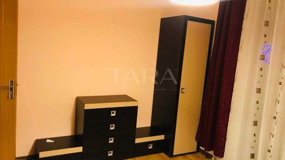 Apartament cu 3 camere, parcare cu CF, balcon 10 mp, zona Eroilor. - Poză 6