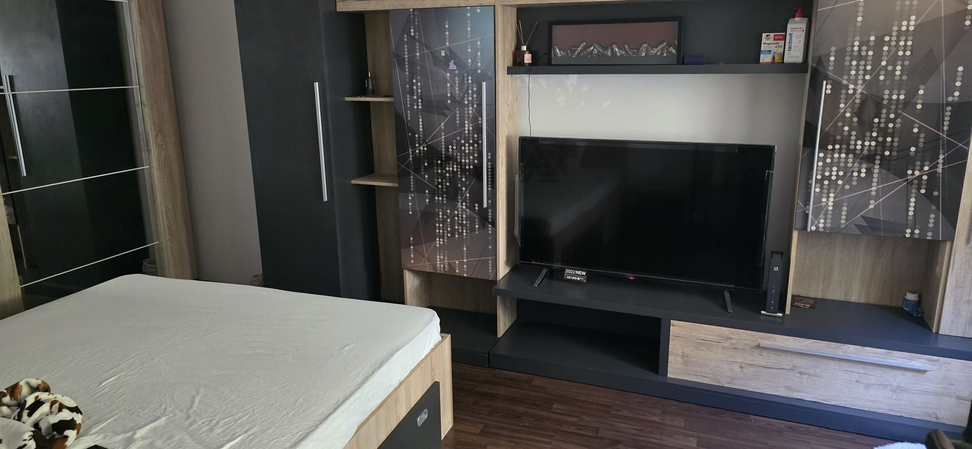 2 camere langa metrou Nicolae Grigorescu, renovat, acces separat - Poză 2