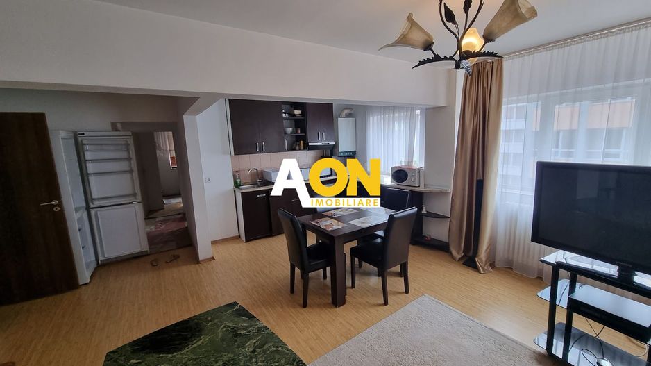 Apartament  3 Camere Zona Liceul Sportiv - Poză 4