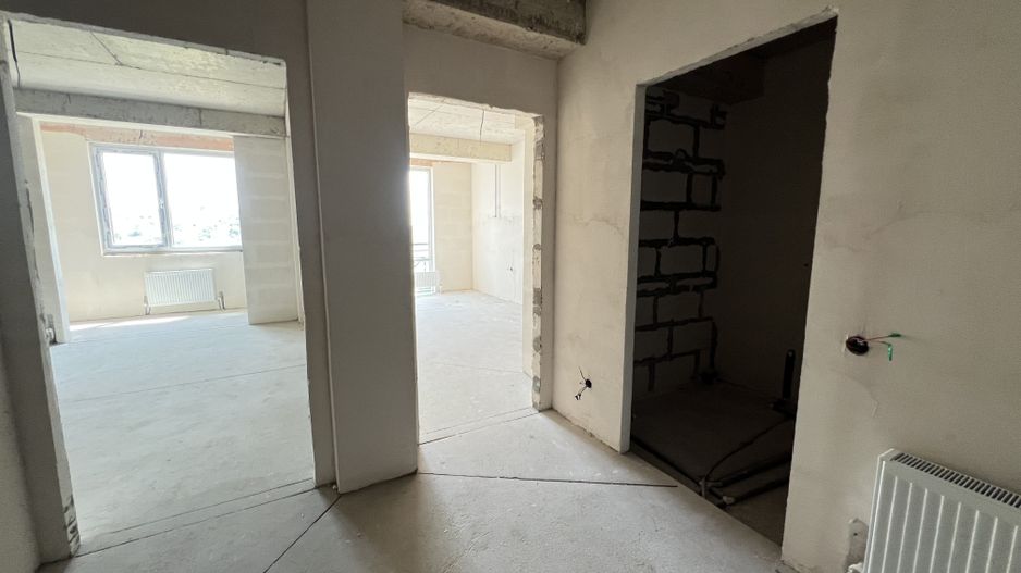 Apartament cu 1 odaie+living în Ialoveni - Poză 4