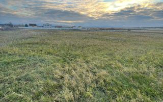 Teren intravilan | 2.100 mp  | Șura Mică - Poză 2