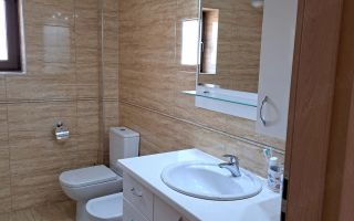 Casă individuală 5 camere cu garaj curte si gradină Șura Mare - Poză 8