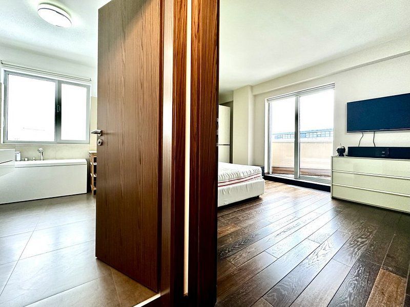 Suprafață generoasă, într-un imobil exclusivist, zona Bălcescu - Poză 21