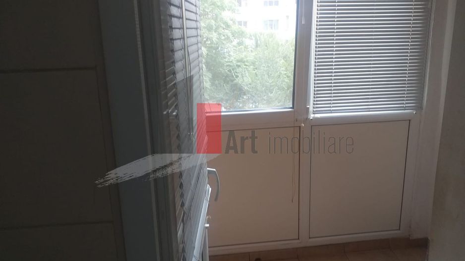 2 camere Basarabia - Stadionul National - Poză 7
