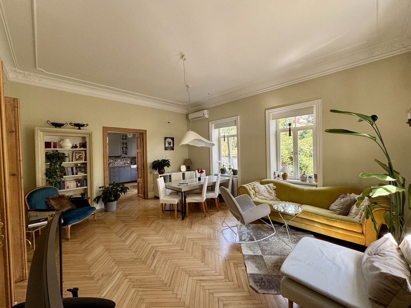 BIJUTERIE ISTORICĂ  SI RAR DE VANZARE in zona ARMENEASCA - Poză 1