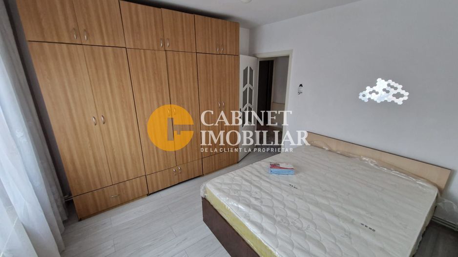 2 Camere Decomandat-mobilat/utilat- Zona Alexandru cel Bun-Familial - Poză 3
