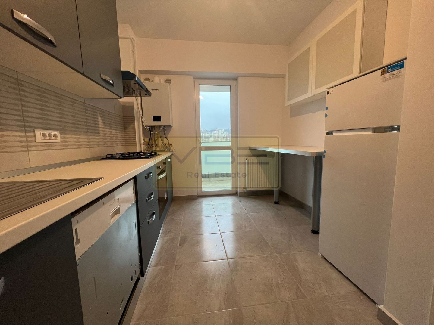 Apartament 1 camera + parcare Conest Evolution - Poză 8