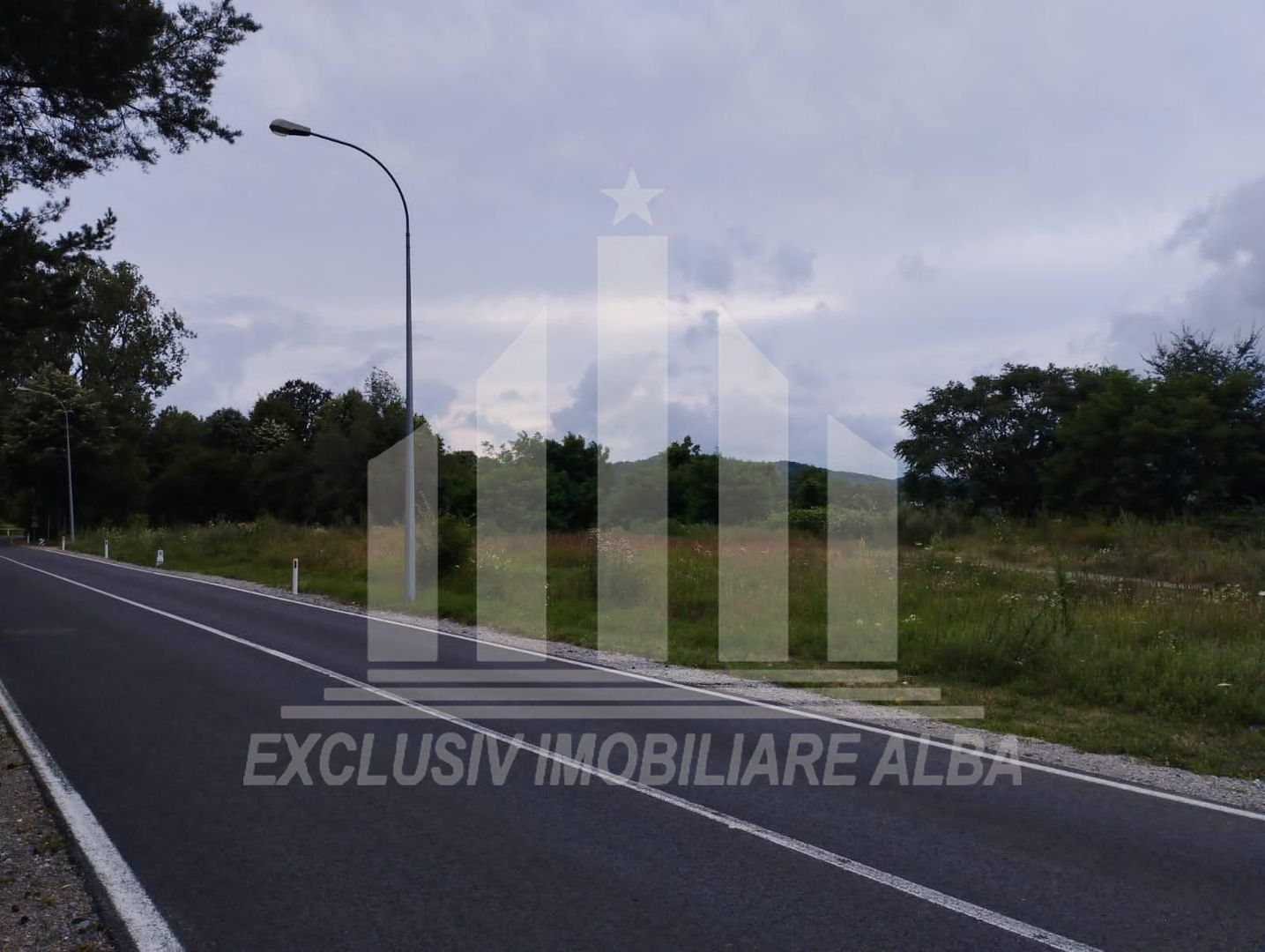 Teren la intrare in Geoagiu Bai - Poză 1