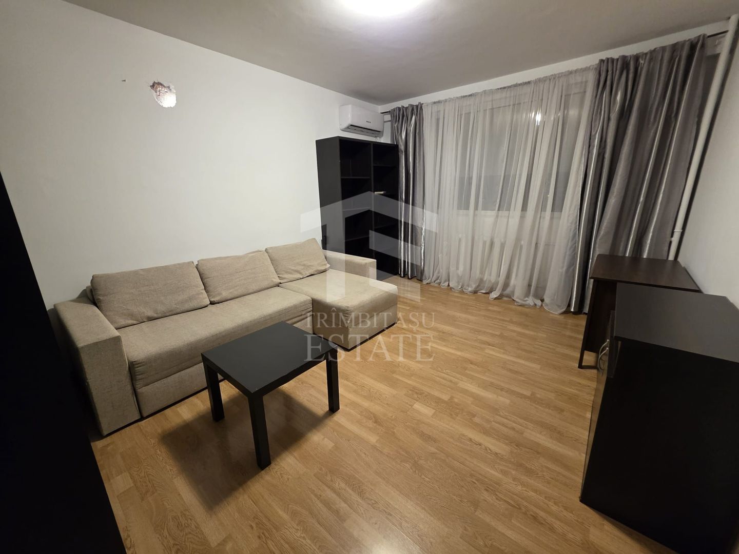 Apartament 2 camere decomandat Eroii Revolutiei - Metrou - Poză 1