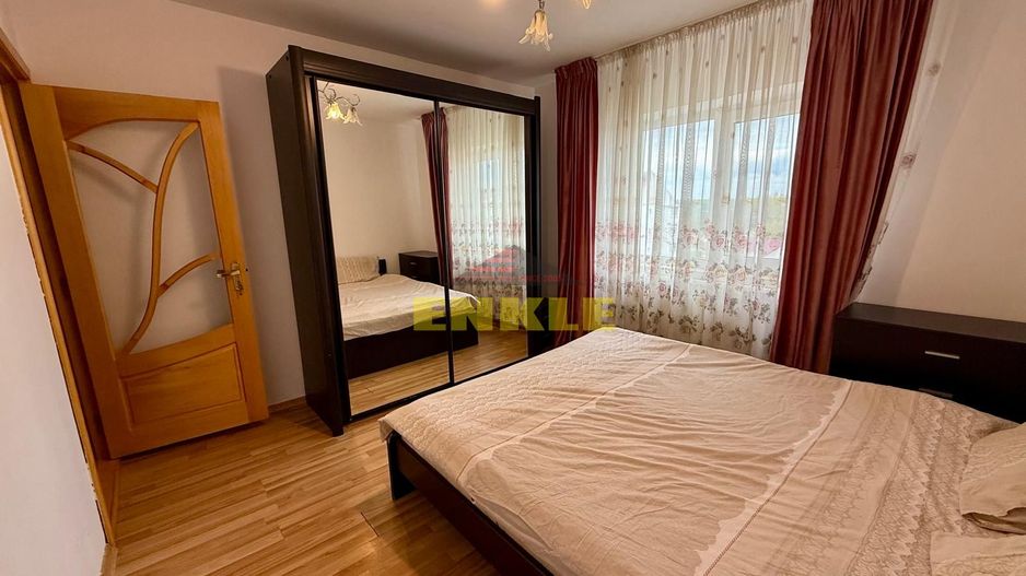 De vanzare apartament 2 camere decomandat - Poză 5