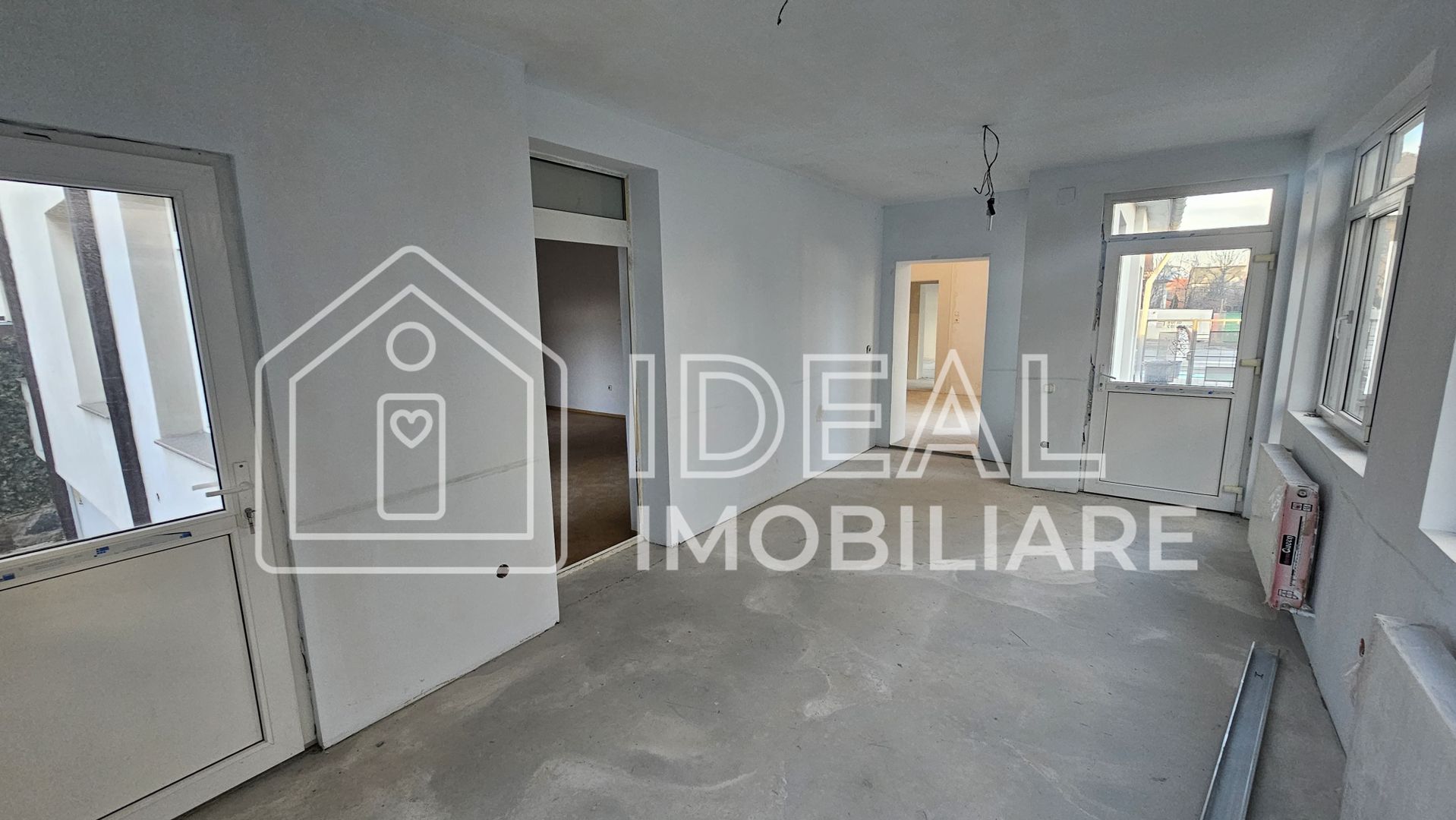 Spatiu Comercial cu vitrina la strada, Calea Dumbravii - Poză 9