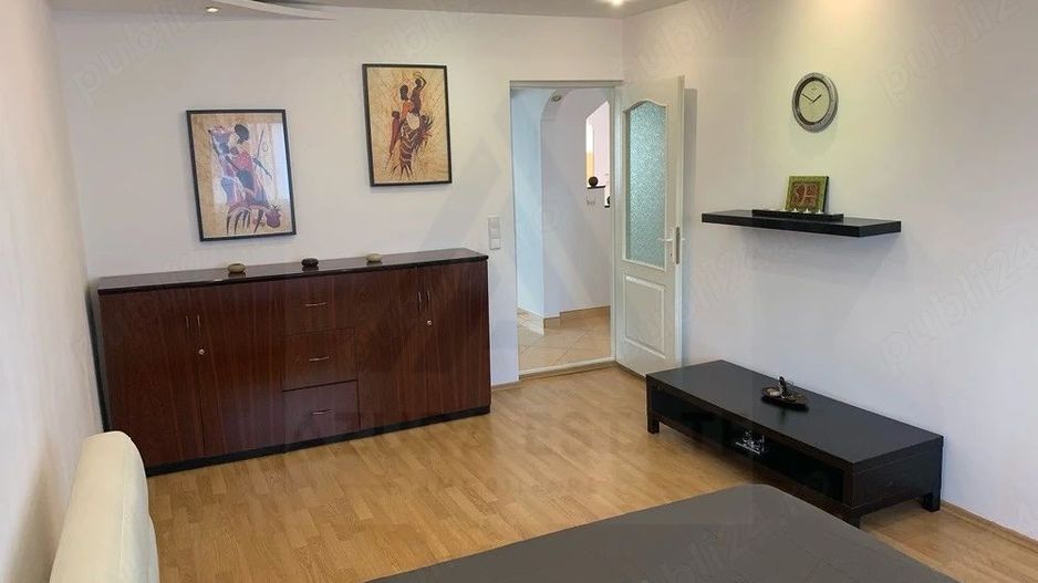 Apartament 3 camere 2 dormitoare 60 mp utili in zona Calea Dumbravi - Poză 1