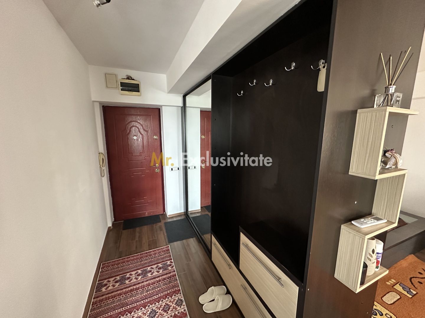 GARSONIERĂ DE ÎNCHIRIAT | CALEA BUCUREȘTI - Poză 3