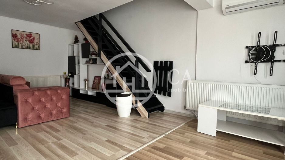Casă de vânzare tip duplex cu 4 camere în Nojorid, Oradea. - Poză 8