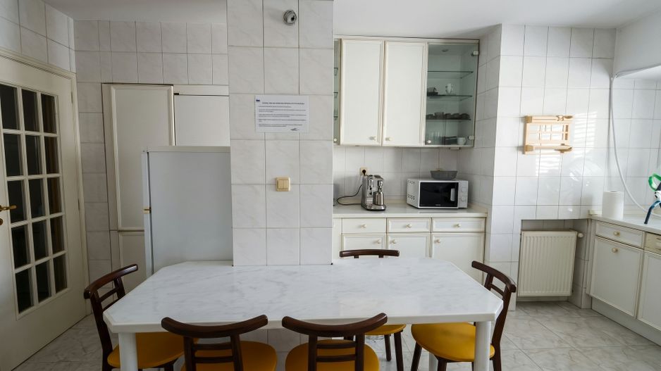 Apartament 4 camere cu terasă generoasă, etaj 6 - Poză 10