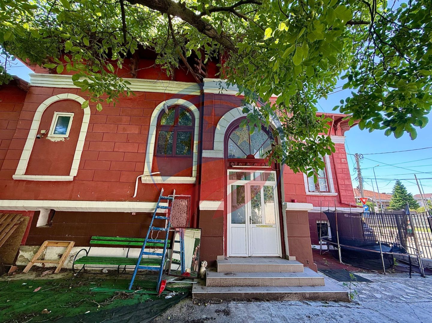 Casa de vanzare-vis-a-vis de Casa Studenților/Craiova - Poză 21