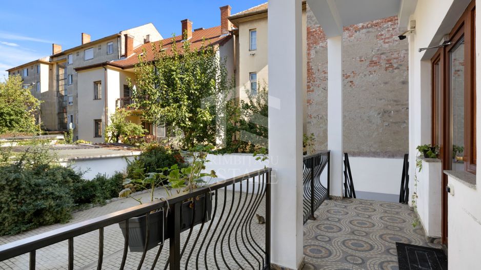 ULTRACENTRAL | Spatiu Comercial | Etaj 1 + Mansarda 450mp | Impecabil - Poză 5