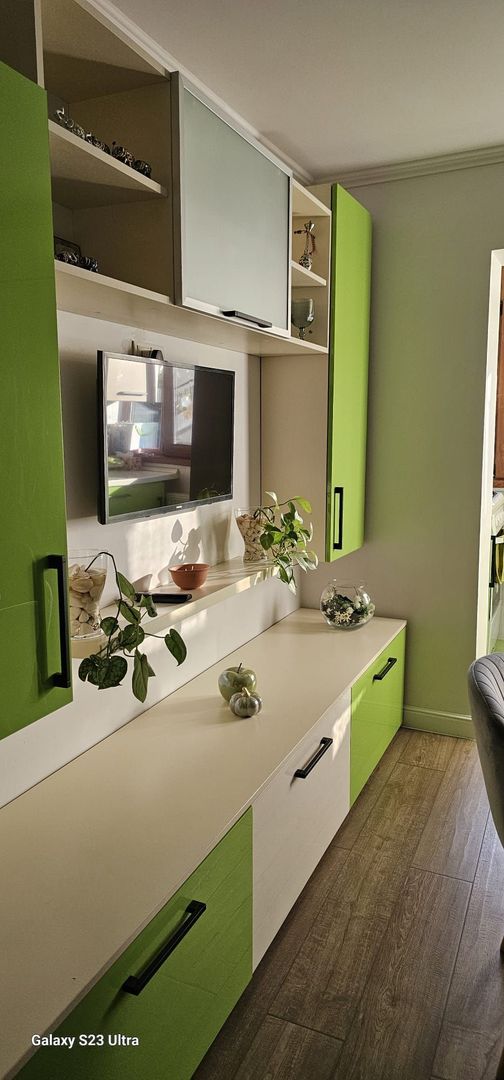 Apartament cu 3 camere, MOBILAT si UTILAT, zona CARTIER; - Poză 5