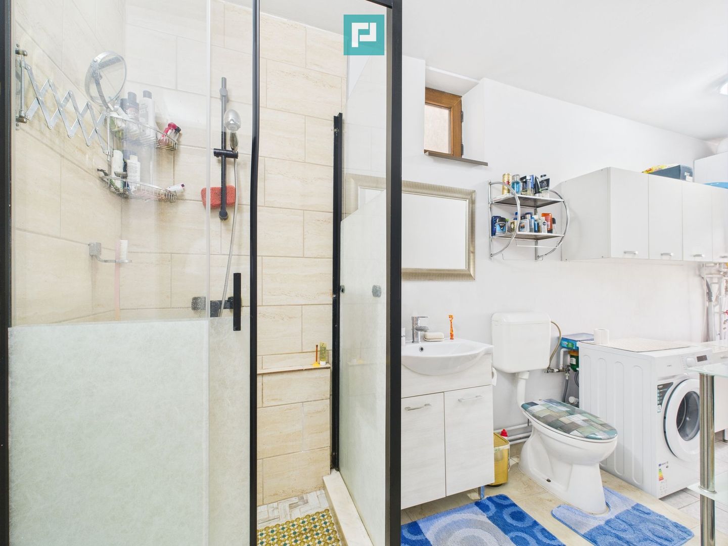 Vilă spațioasă cu 6 camere în Dumbrăvița - Poză 23