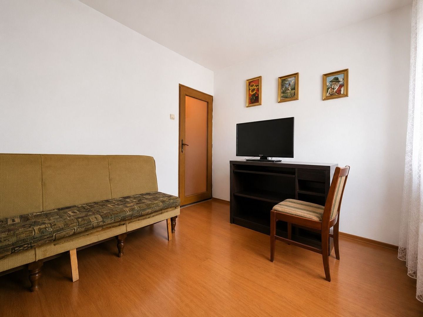 Apartament cu 4 camere de vânzare Coiciu - Poză 7