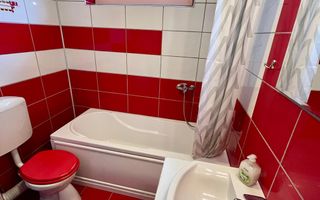 Apartament cu 2 camere - de închiriat - Poză 9