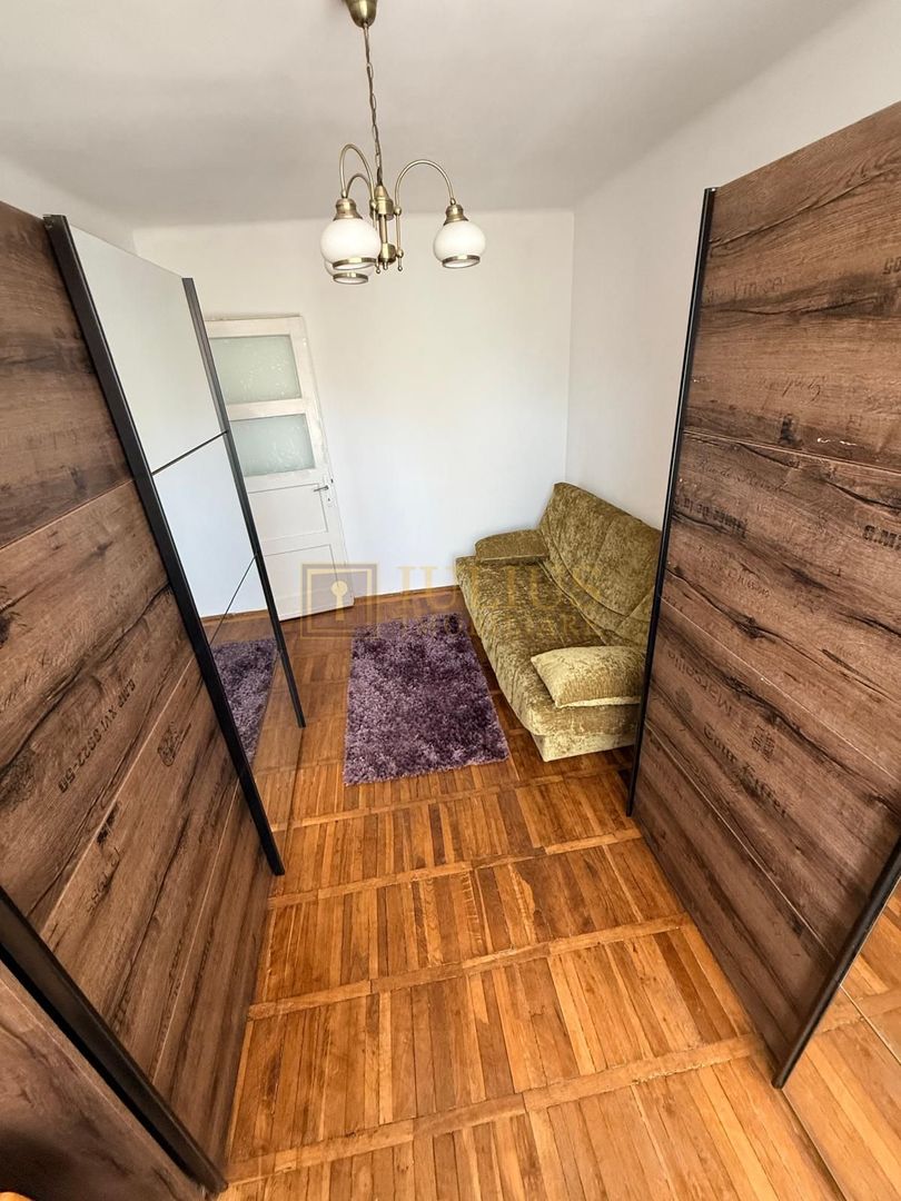 2 camere| vis a vis de Liceul Loga| zona superba, linistita| centrala proprie| - Poză 6