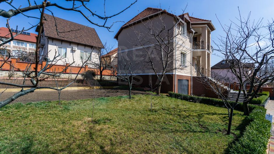 Vânzare, casă, 3 nivele, 200 mp + 10 ari, str. Gura Văii, Rîșcani - Poză 5