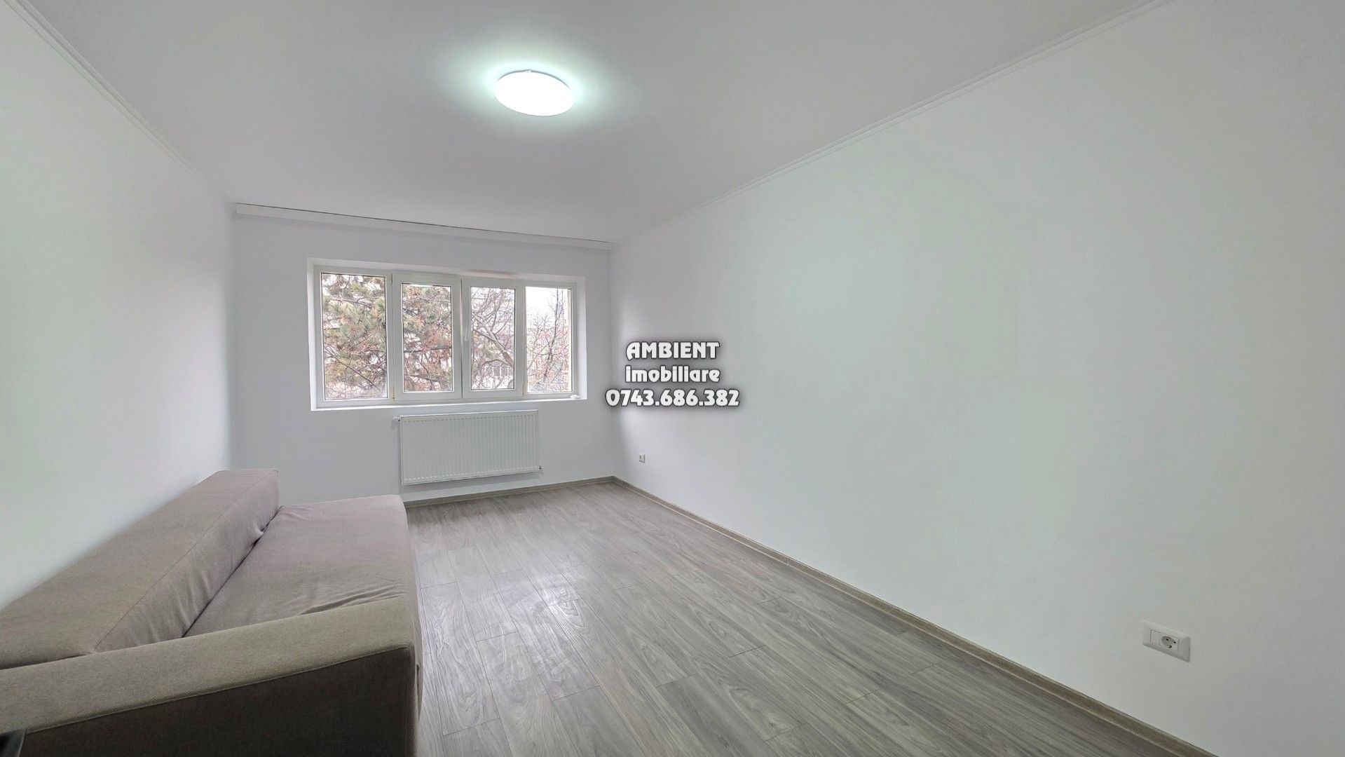 Apartament cu 3 camere, etaj 3, renovat total, VASLUI zona CENTRU-AUROCOR; - Poză 4