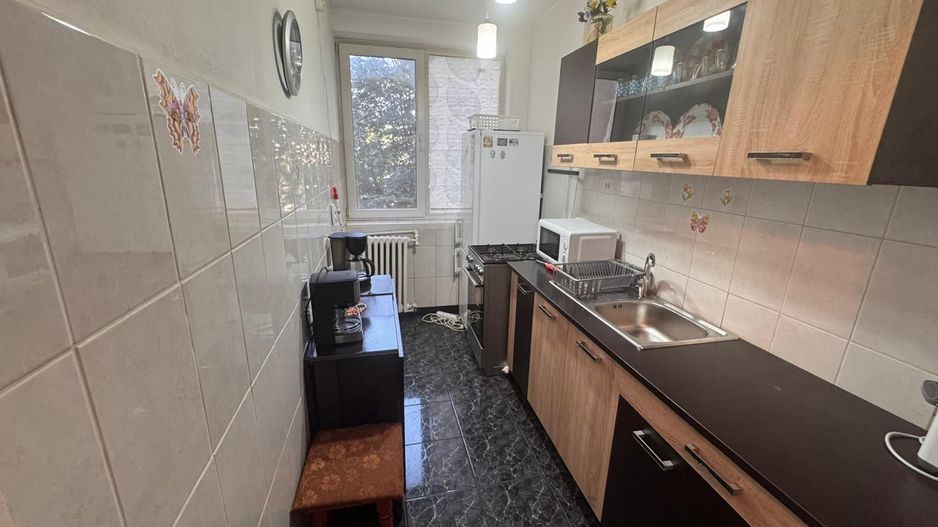 Universitate 2 camere 4/9 6 minute metrou - Poză 5