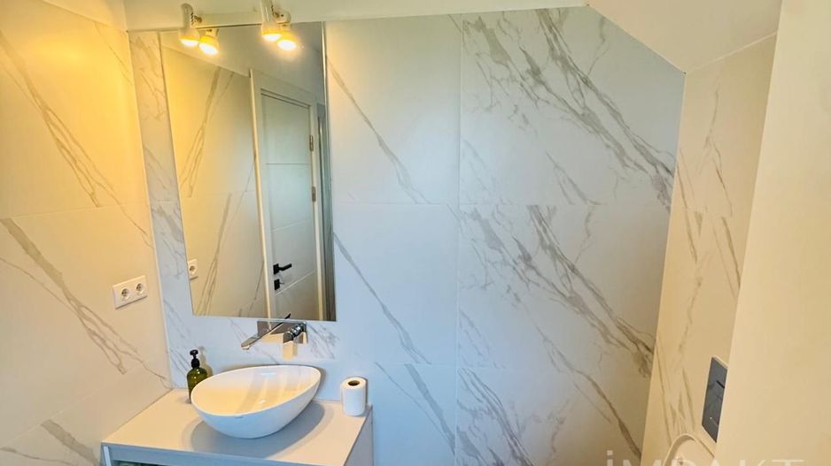 Inchiriere apartament cu 3 camere in Gruia! - Poză 14