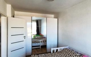 Apartament modern cu 3 camere, 65 mp + balcon 12 mp. - Poză 6