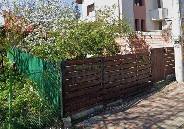 Casă de vânzare, Copou, Iași – 3 camere, 102 mp, teren 200 mp - Poză 1