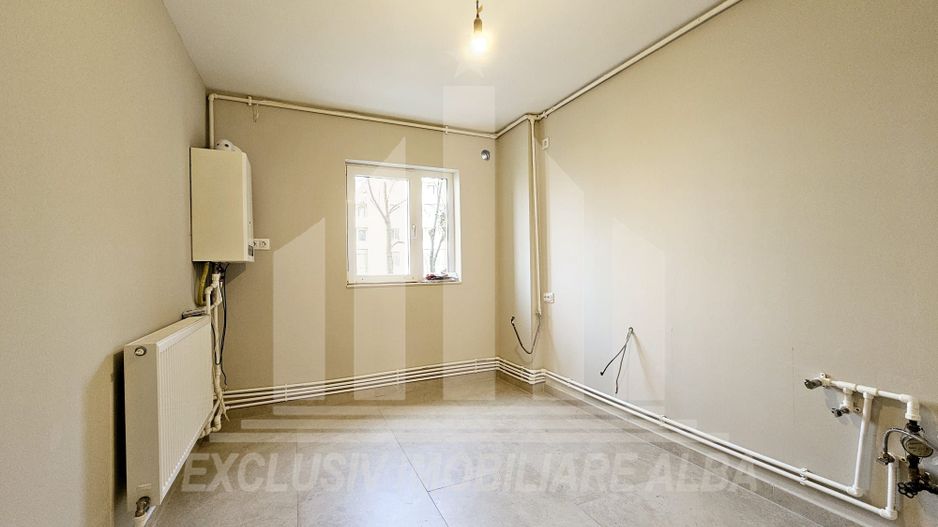Apartament 4 camere decomandate | 85 mp | Etaj 1 | Cetate - Poză 5