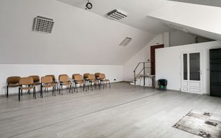 Spatiu ideal pentru activitatile care necesita o incapere generoasa - Poză 3